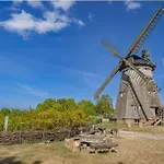 Fischerdorf Im Kiefernwaeldchen *