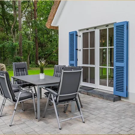 Fischerdorf Im Kiefernwaeldchen Zirchow